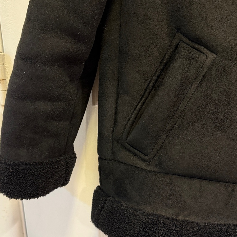 LOFT Black faux shearling moto inspired jacket - Picture 4 of 10